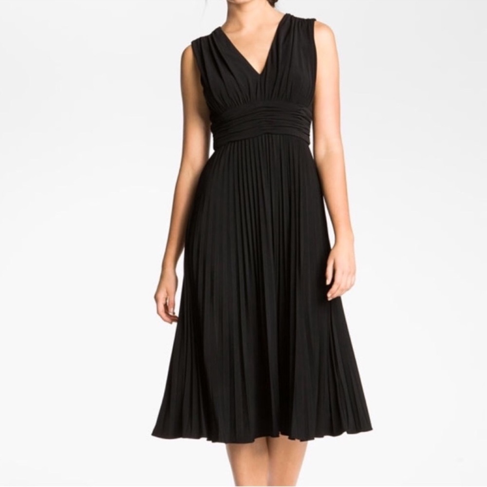 Suzi Chin for Maggy London Black Pleated Cocktail Dress 16W